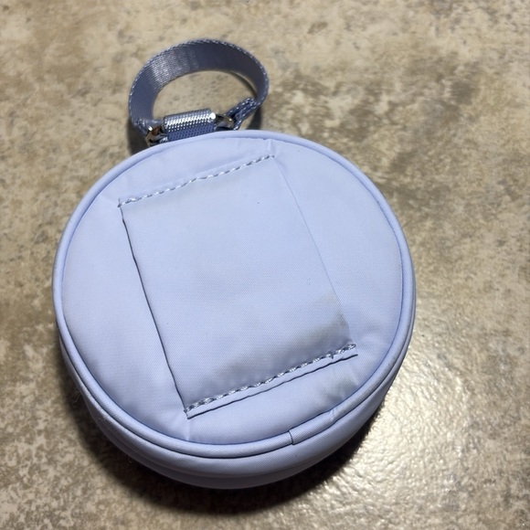 Lululemon Logo Pouch - Picture 5 of 12